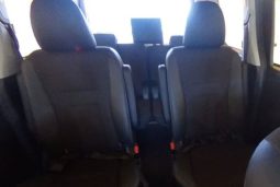
										2013 TOYOTA Voxy Black full									