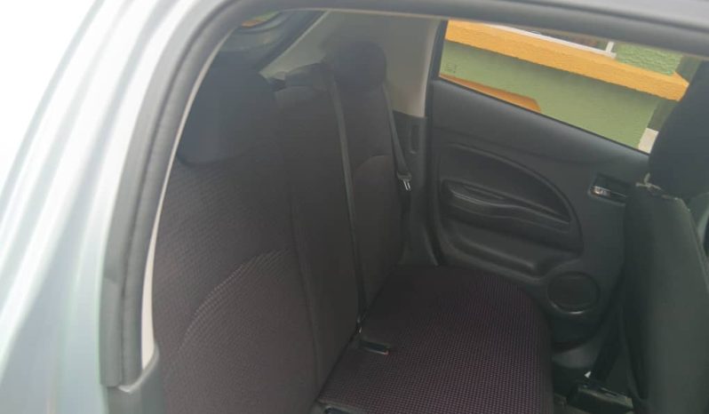 
								2013 Mitsubishi Mirage Silver full									