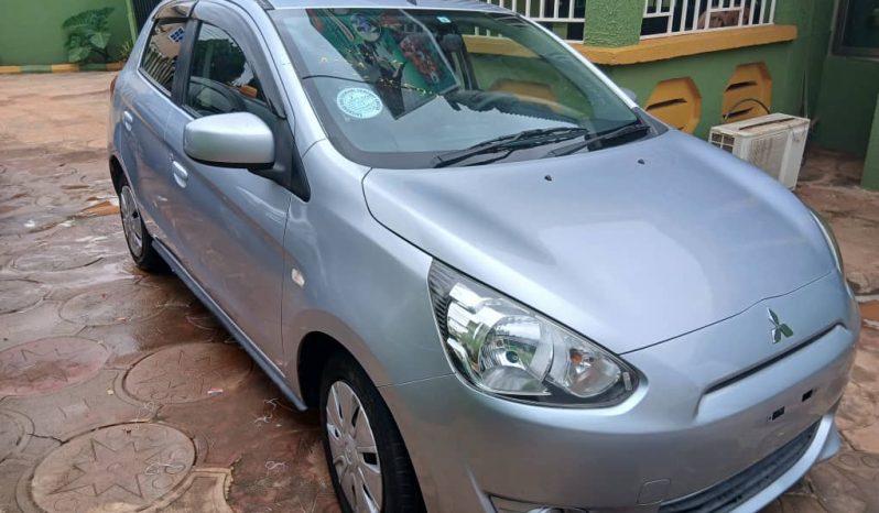 
								2013 Mitsubishi Mirage Silver full									
