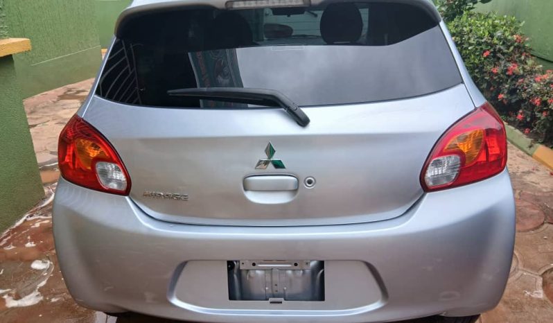 
								2013 Mitsubishi Mirage Silver full									