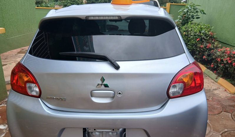 
								Mitsubishi Mirage – Silver Hatchback full									