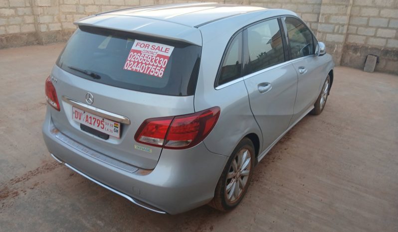 
								Mercedes-Benz B-Class – Silver Hatchback full									