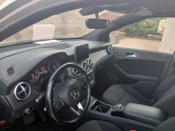
										Mercedes-Benz B-Class – Silver Hatchback full									