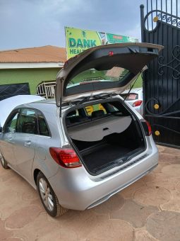
										Mercedes-Benz B-Class – Silver Hatchback full									