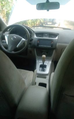 
										Nissan Sylphy – Silver Sedan full									