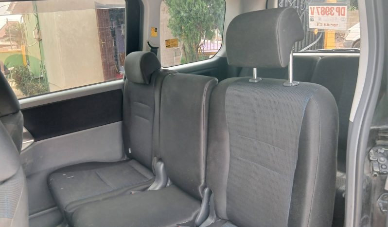 
								Toyota Voxy – Black 8-Seater MPV full									